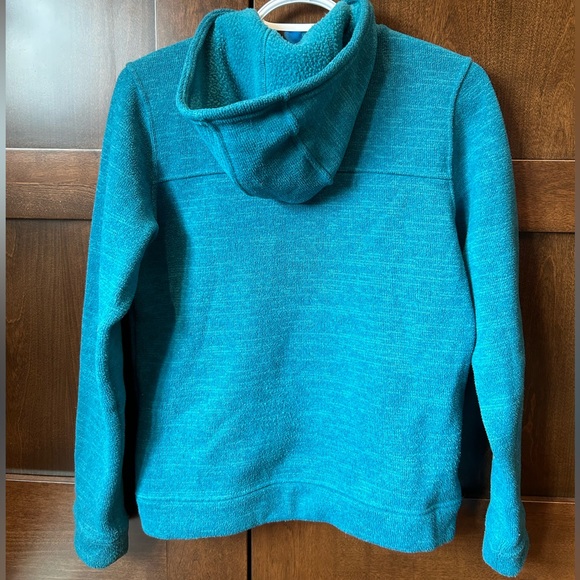 Patagonia Hooded Fleece Zip-up - Picture 2 of 15